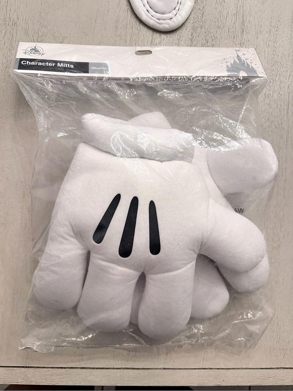 Disney Mickey Mouse Gloves/ Character Mitts